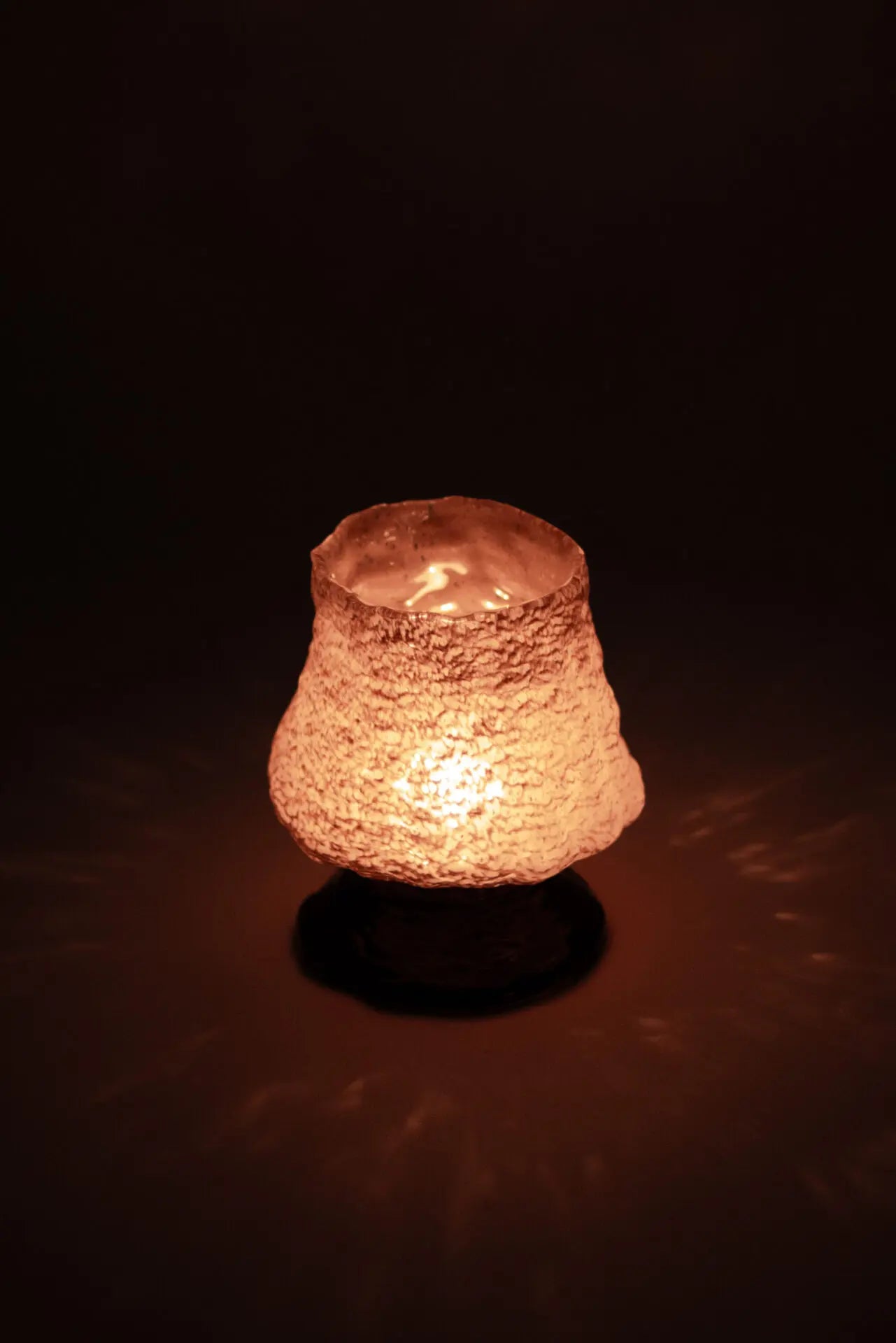 Kiva ljuslykta taupe