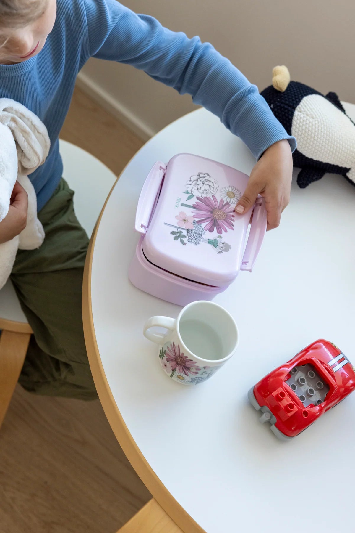 Kukkakeiju matlåda 8 × 13 × 17 cm, 900 ml, rosa – Pentik