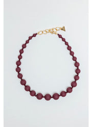 Halsband pärlor vinröd