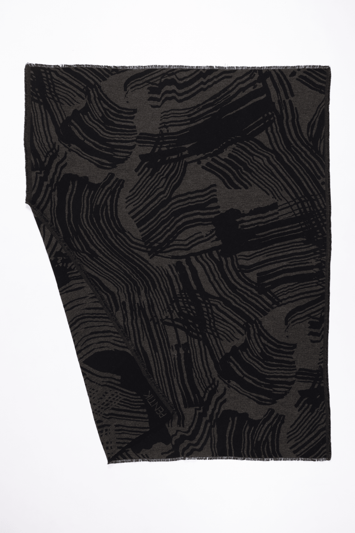 Hiillos pläd, 130 × 170 cm, svart – Pentik