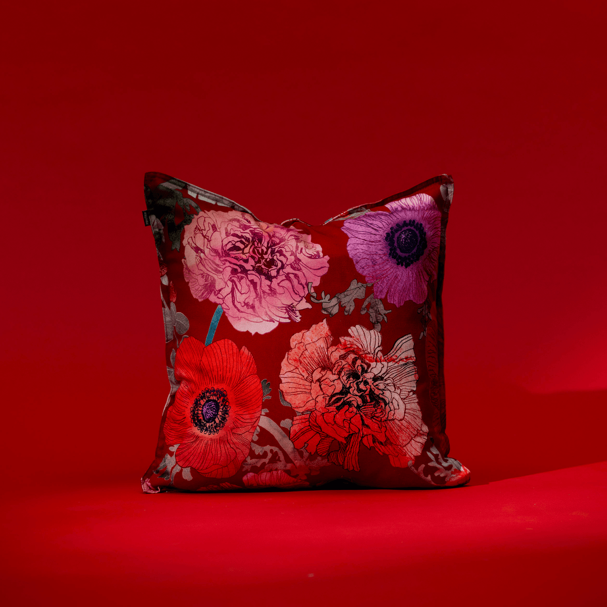 Kuddfodral Leinikki 45 × 45 cm röd – Pentik