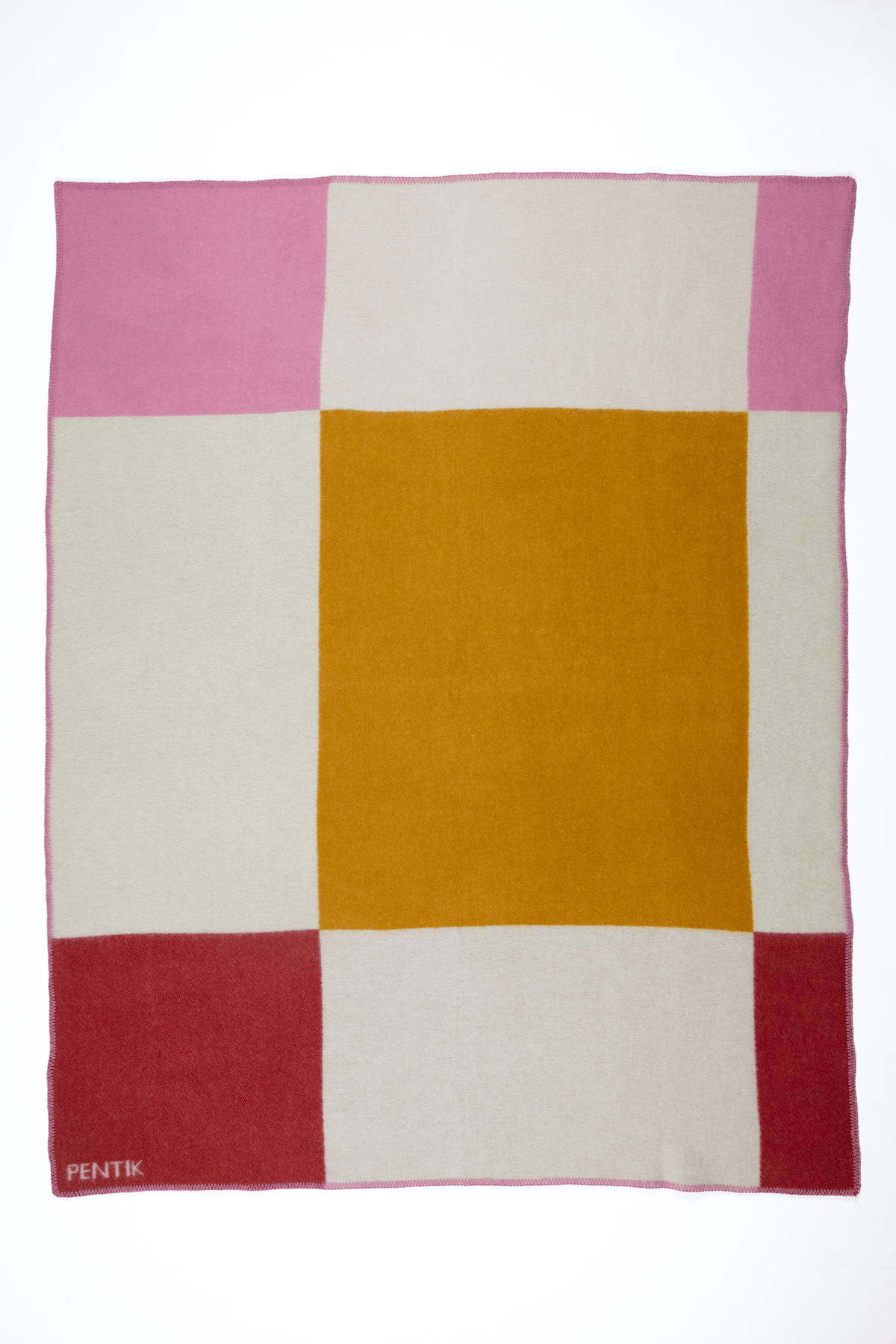 Pläd Tuntu 130 × 180 cm röd – Pentik