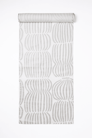 Vilja bordslöpare, 45 × 160 cm, silverfärgad – Pentik