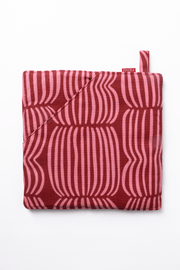 Grytlapp Vilja 21 × 21 cm röd – Pentik